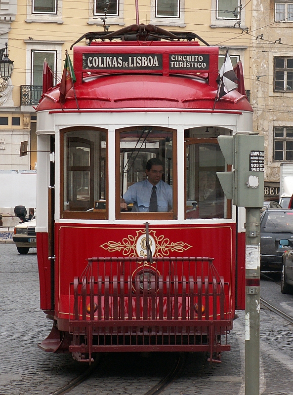 14 Lisbon.jpg - KONICA MINOLTA DIGITAL CAMERA